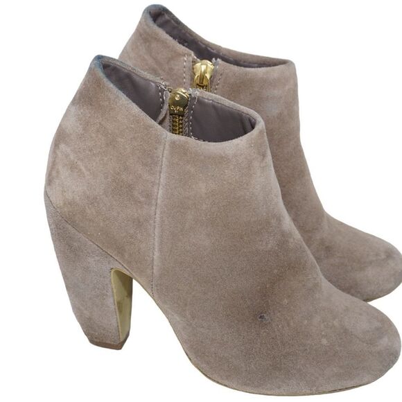 Steve Madden Penelope Tan Suede Heeled Ankle Booties, Size 5 - Picture 8 of 12